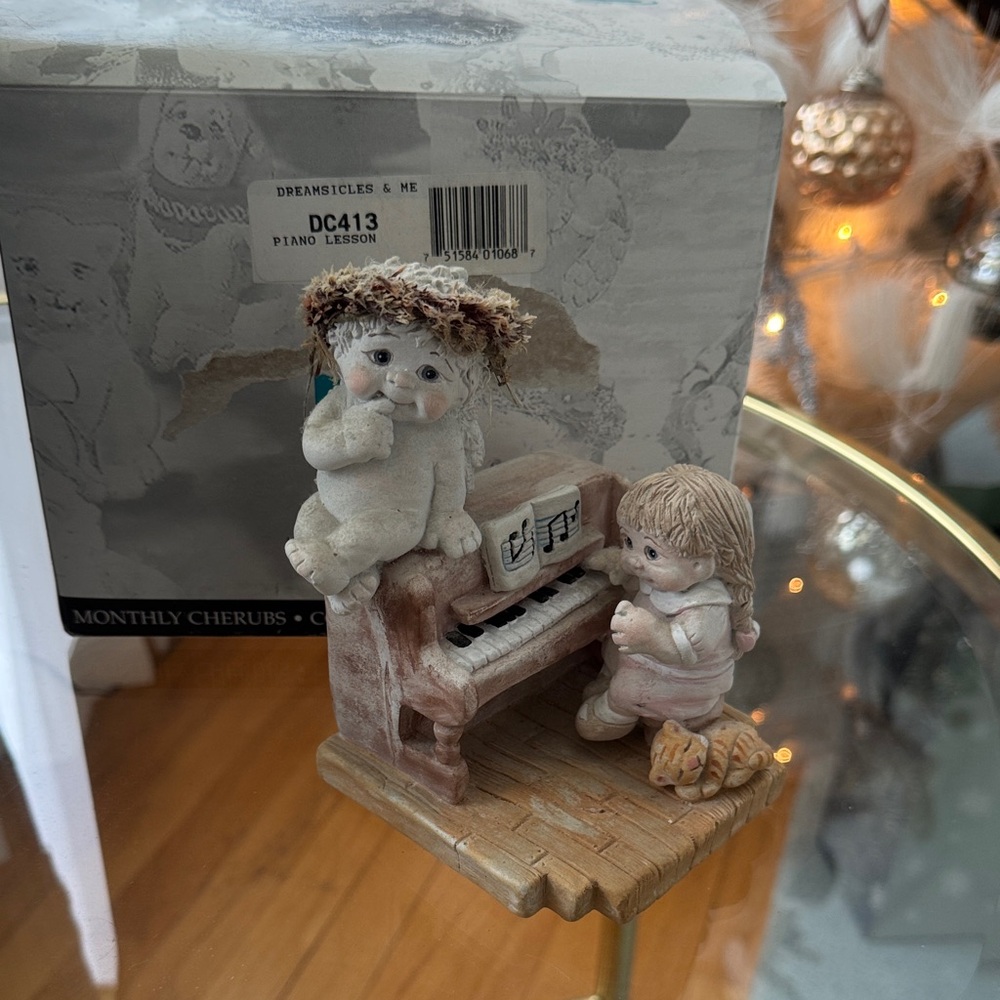 Dreamsicles “Piano Lesson” Figurine